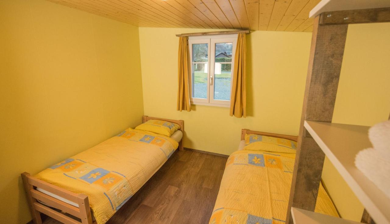Auberge de jeunesse Schutzenbach Backpackers For Adults 18-35 à Lauterbrunnen Extérieur photo