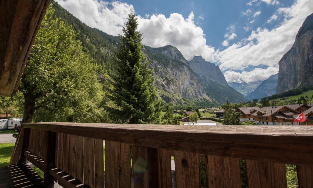 Auberge de jeunesse Schutzenbach Backpackers For Adults 18-35 à Lauterbrunnen Extérieur photo